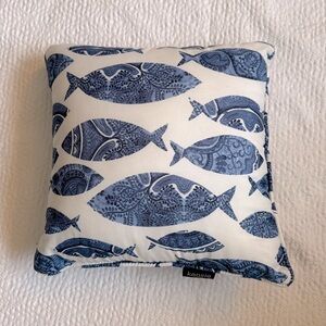 Kensie Fishy pillow